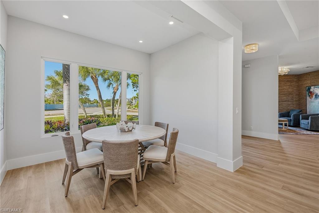 ESTATES - Residential