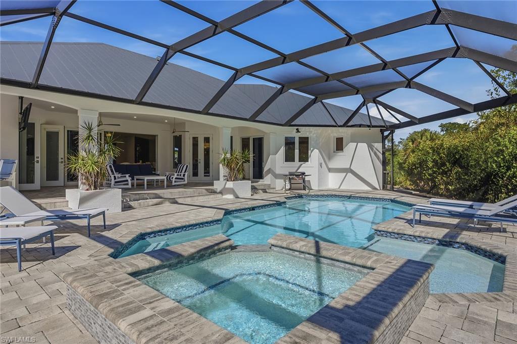 ESTATES - Residential