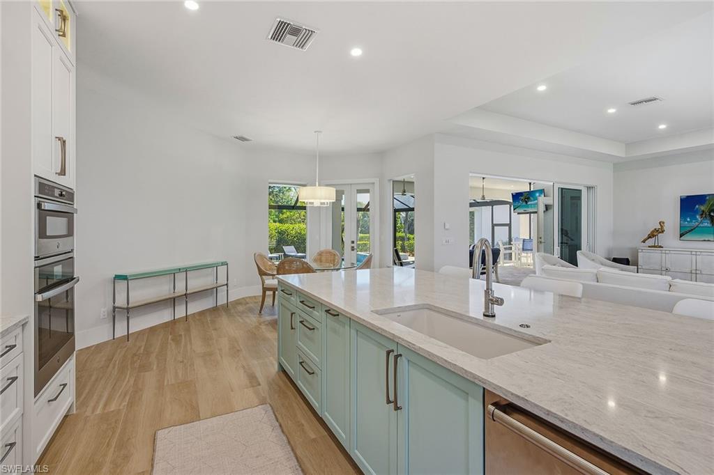 ESTATES - Residential