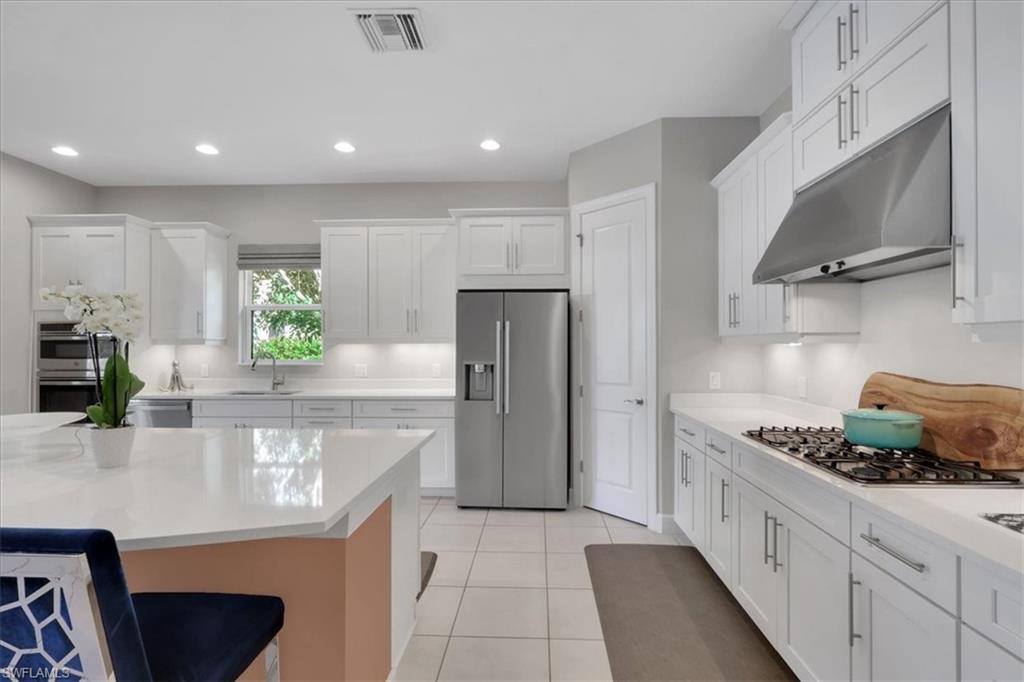 OYSTER HARBOR - Residential