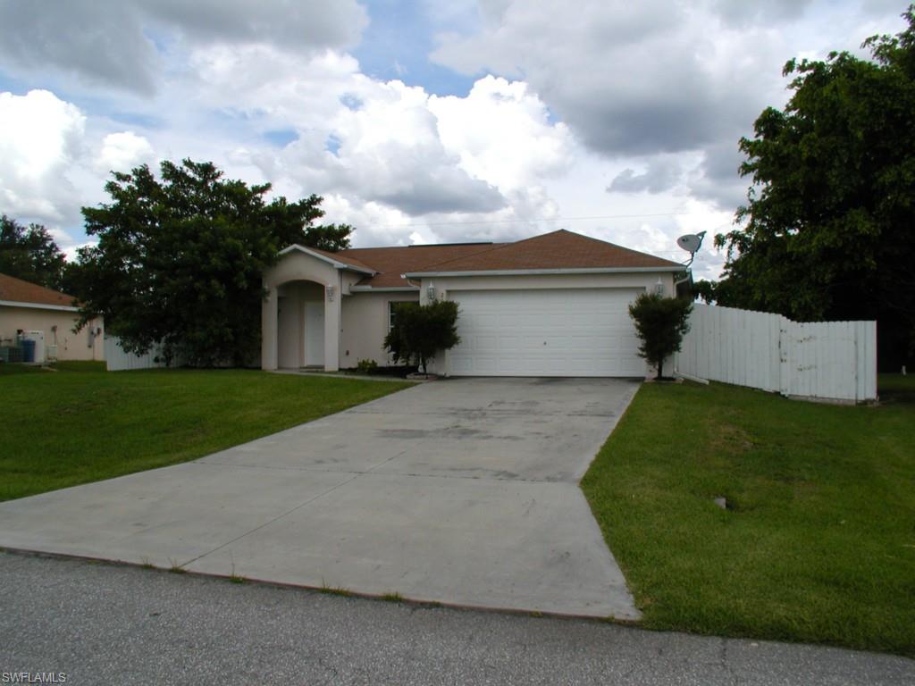 CAPE CORAL - Residential