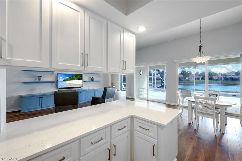 ISLAND WALK - Residential