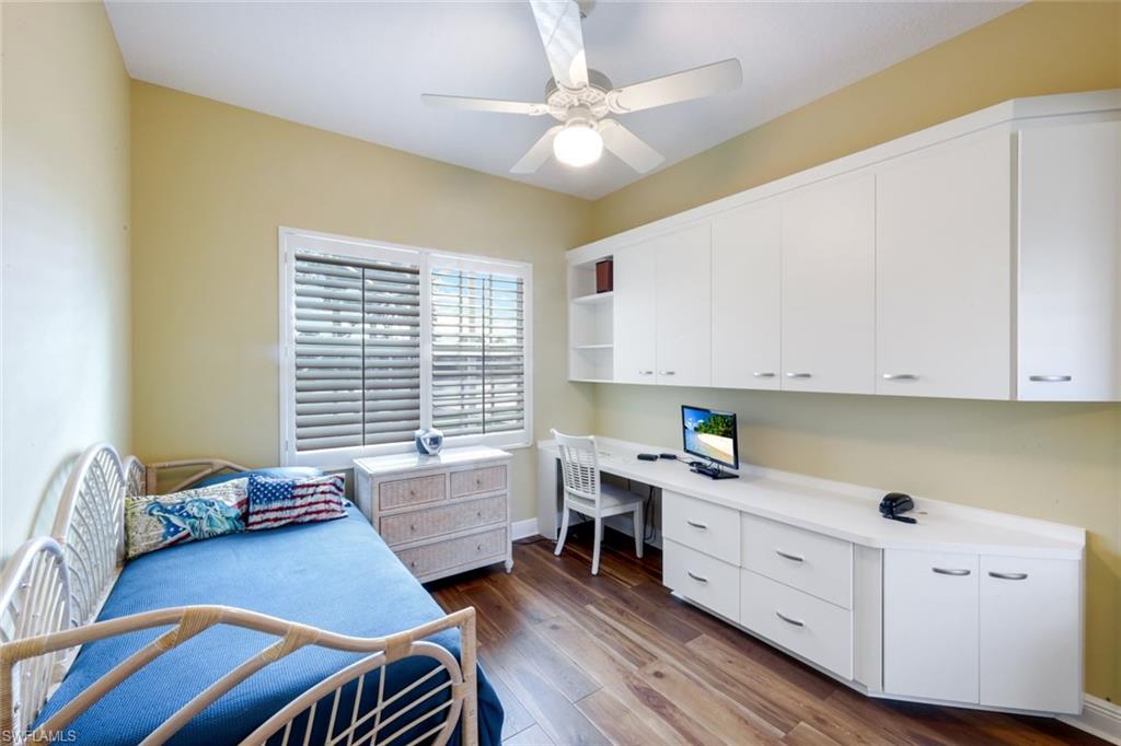 ISLAND WALK - Residential