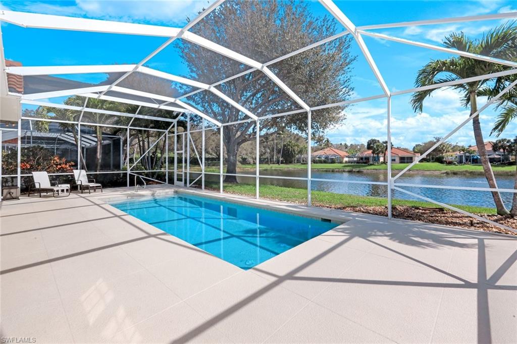 ISLAND WALK - Residential