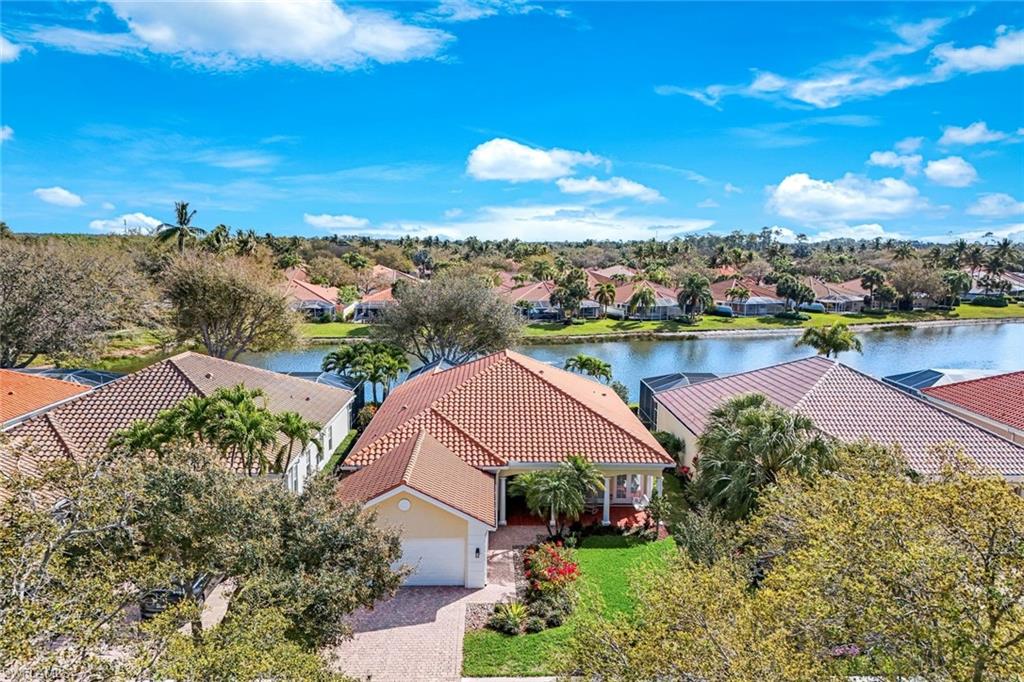 ISLAND WALK - Residential