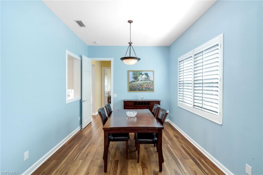 ISLAND WALK - Residential