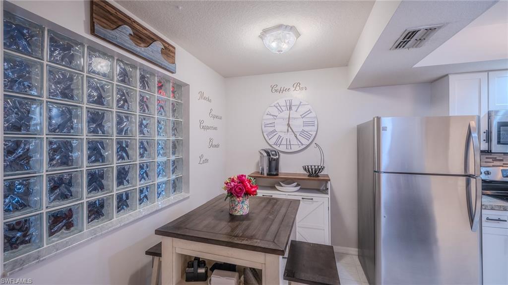 VILLAGE ON COURT SIDE - Residential