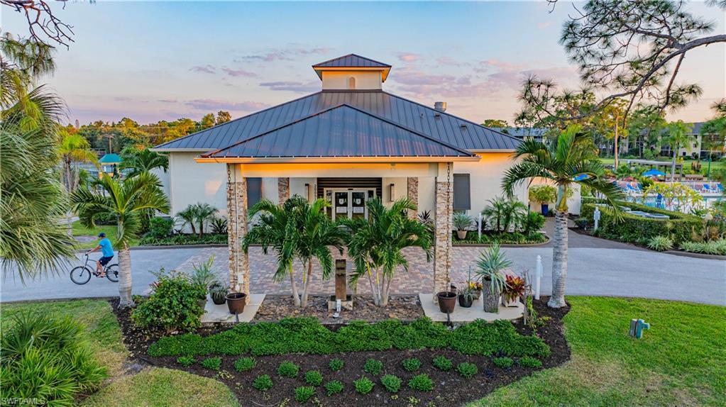 VILLAGE ON COURT SIDE - Residential