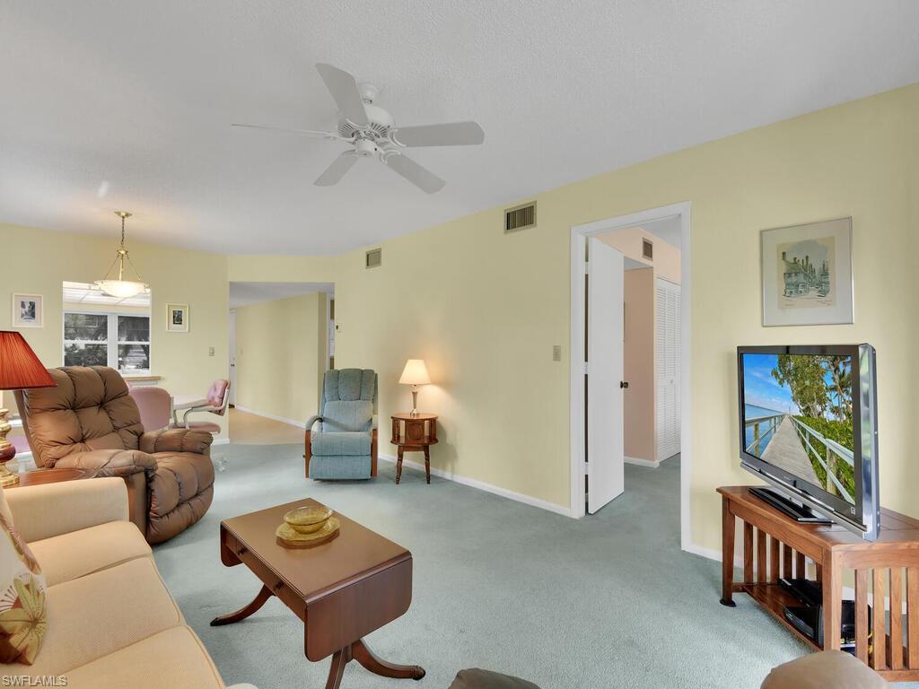 FOREST LAKES - Residential