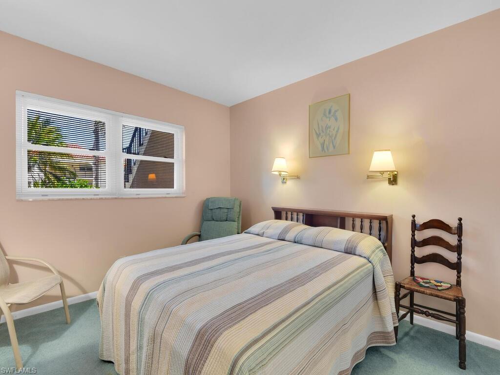 FOREST LAKES - Residential