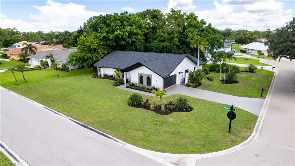 IMPERIAL GOLF ESTATES - Residential Lease