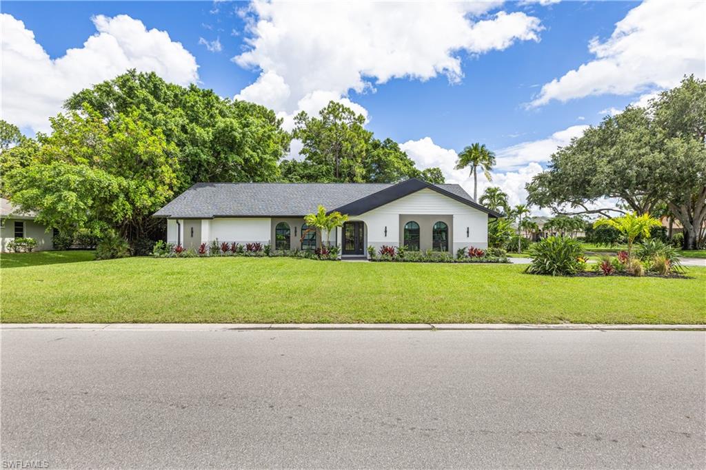 IMPERIAL GOLF ESTATES - Residential Lease