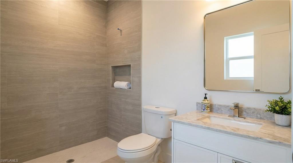 NAPLES PARK - Residential