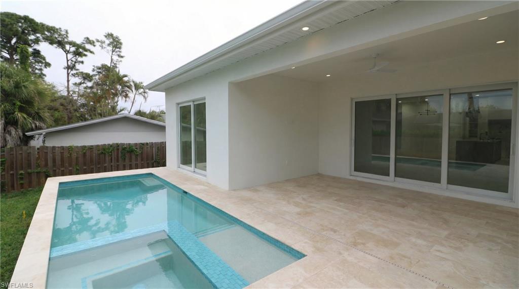 NAPLES PARK - Residential