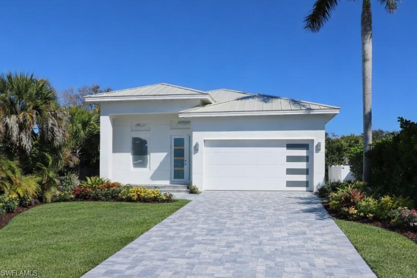 NAPLES PARK - Residential