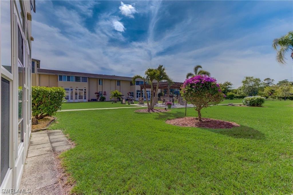 FAIRWAYS CONDO III - Residential
