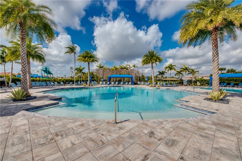 MARINA BAY - Residential