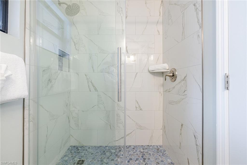 BLIND PASS CONDO - Residential