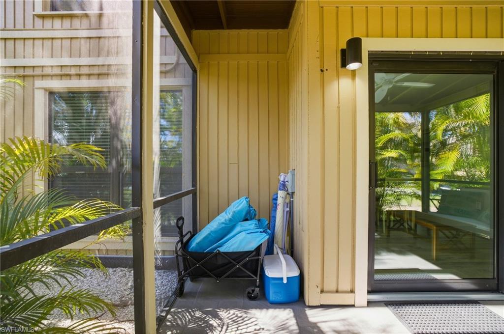 BLIND PASS CONDO - Residential