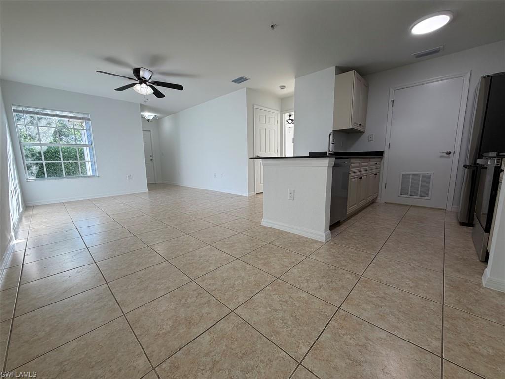 VANDERBILT PLACE - Residential Lease