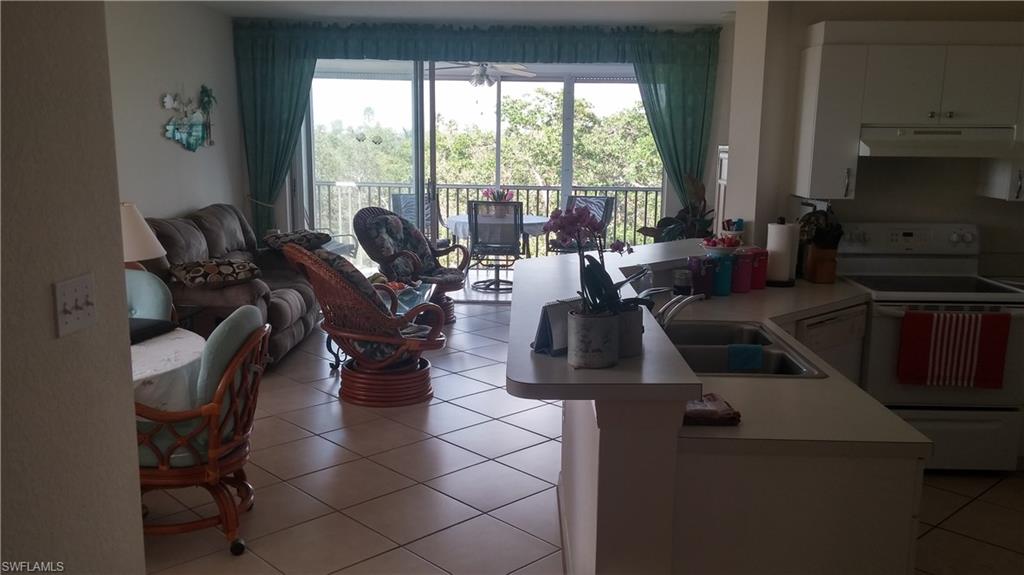 CAPTAINS BAY SOUTH - Residential