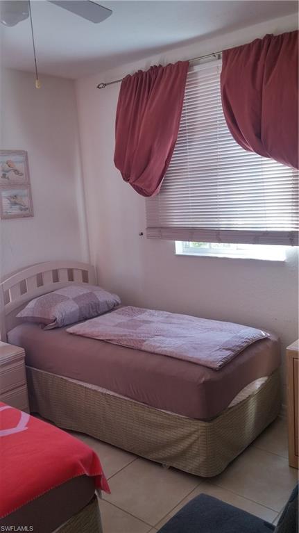 CAPTAINS BAY SOUTH - Residential