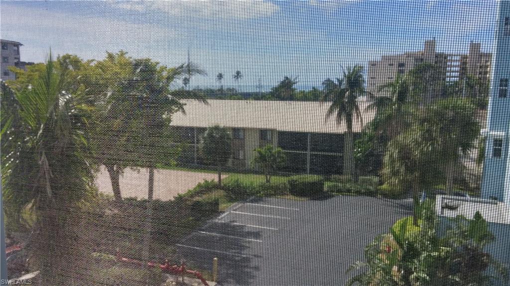 CAPTAINS BAY SOUTH - Residential