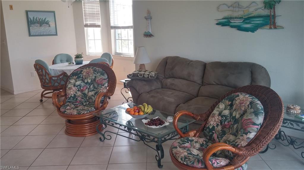 CAPTAINS BAY SOUTH - Residential