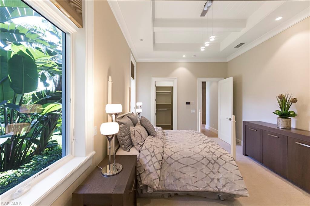 MOORINGS - Residential