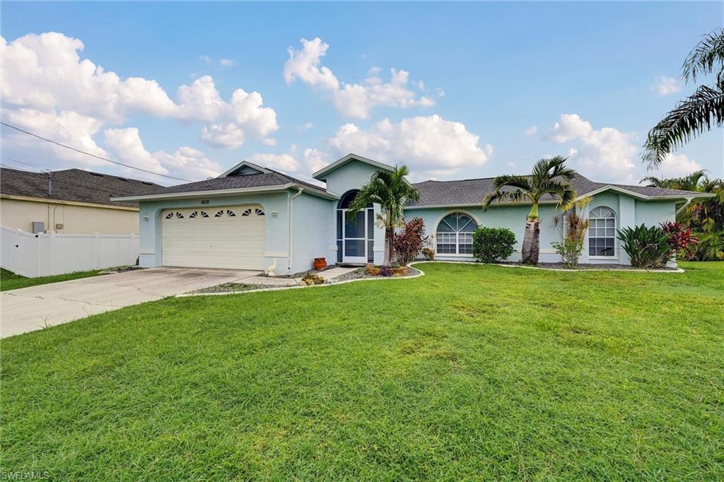 CAPE CORAL - Residential