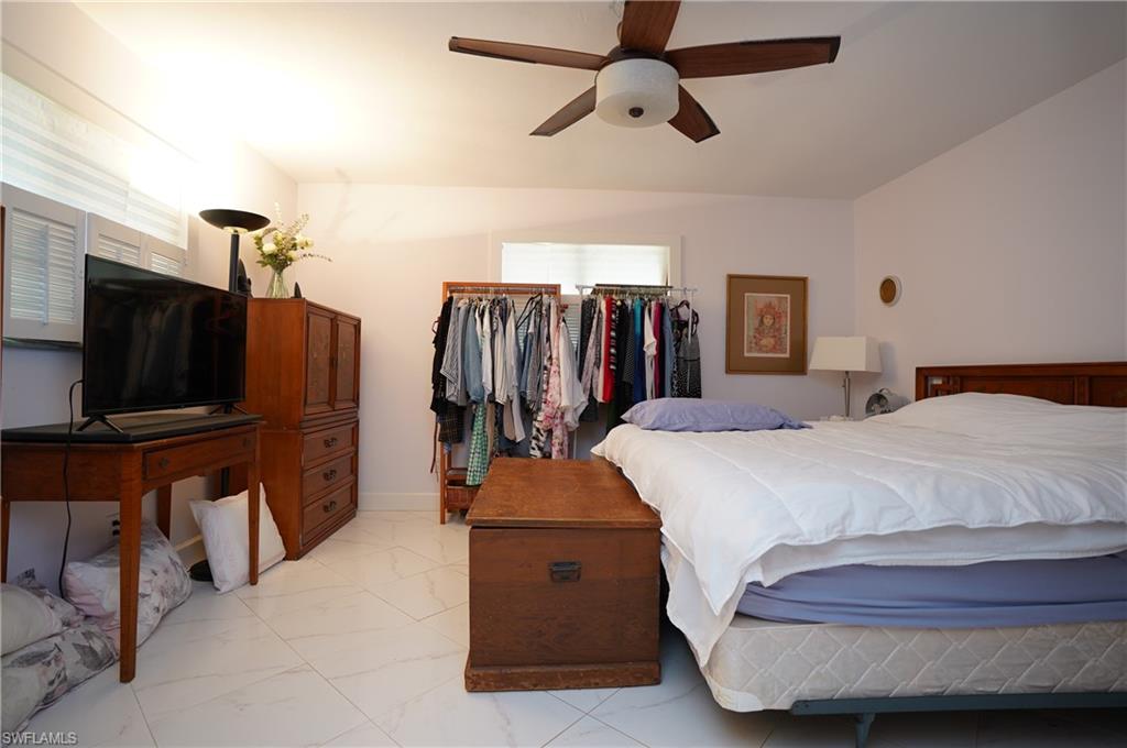 OAKES ESTATES - Residential