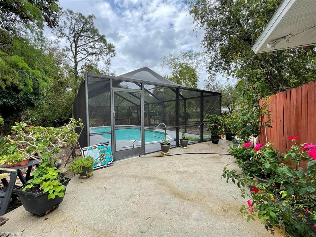 OAKES ESTATES - Residential