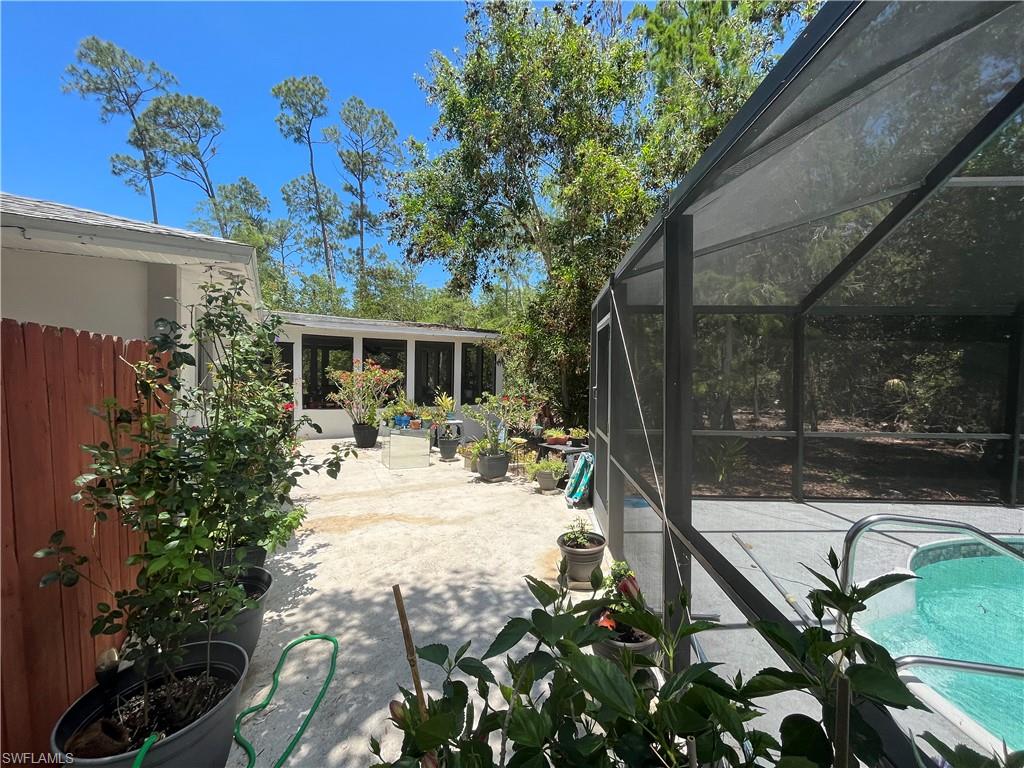 OAKES ESTATES - Residential