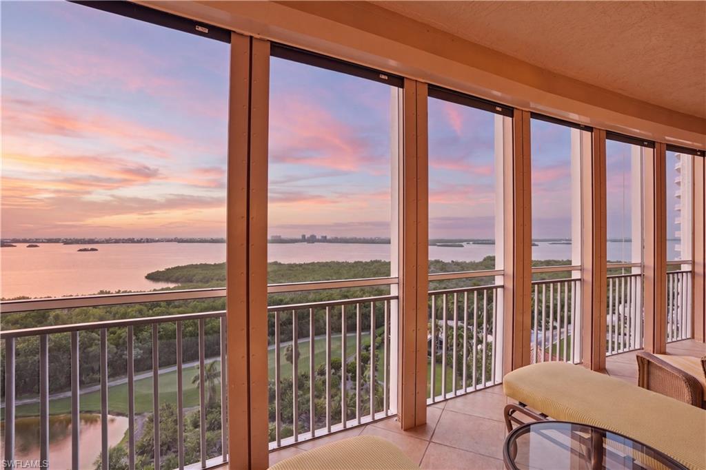 ESTANCIA - Residential