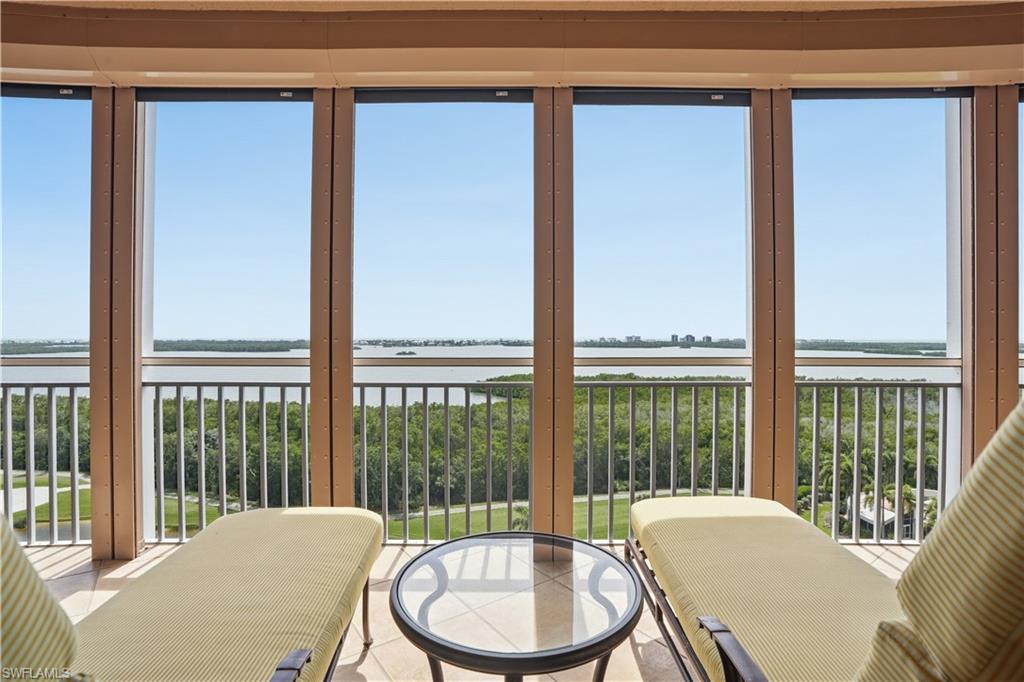 ESTANCIA - Residential