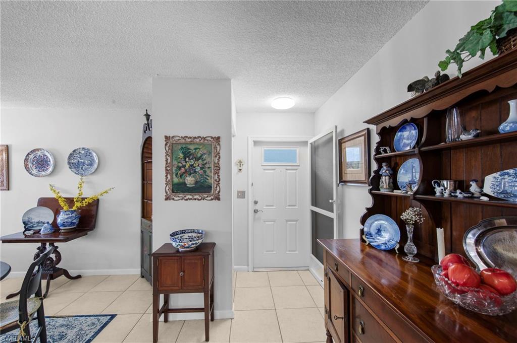 GLADES COUNTRY CLUB - Residential