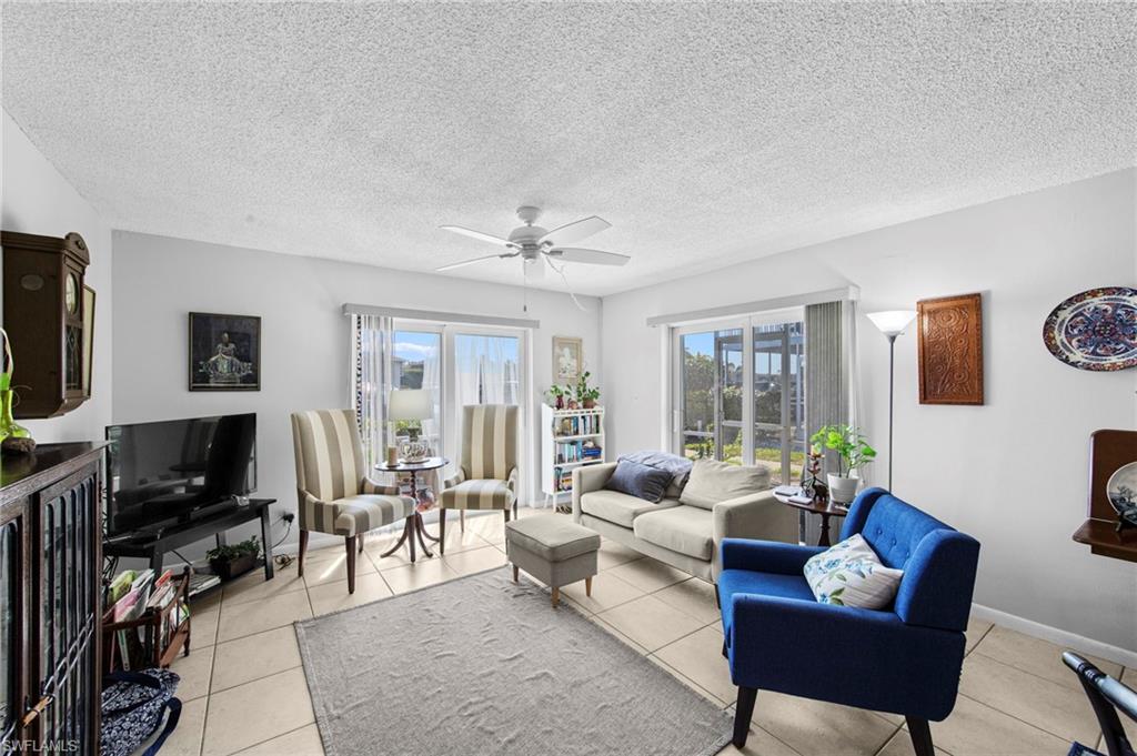 GLADES COUNTRY CLUB - Residential