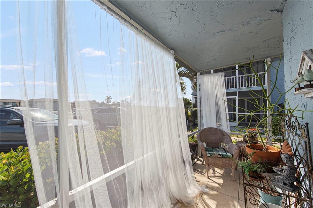 GLADES COUNTRY CLUB - Residential