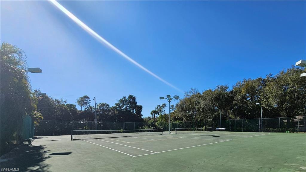 WYLDEWOOD LAKES CONDO - Residential