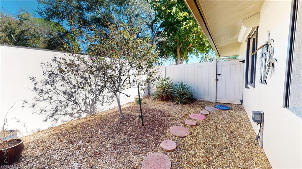 WYLDEWOOD LAKES CONDO - Residential