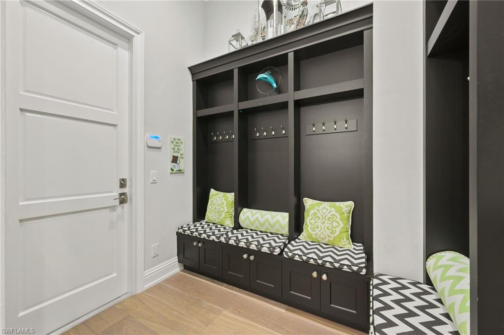 QUAIL WEST - Residential