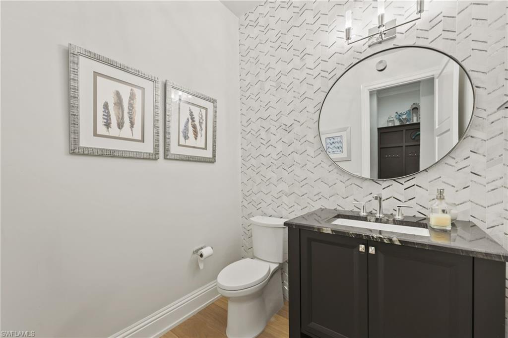 QUAIL WEST - Residential