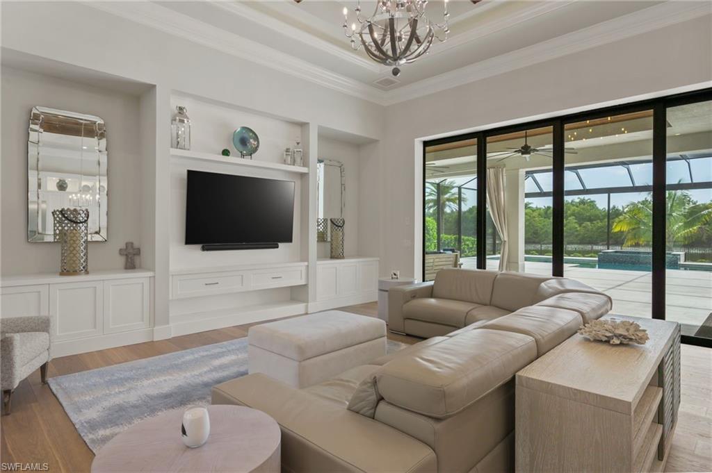 QUAIL WEST - Residential