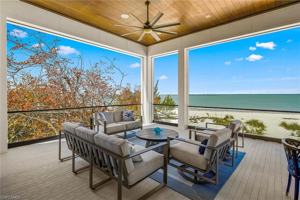 KEEWAYDIN ISLAND - Residential