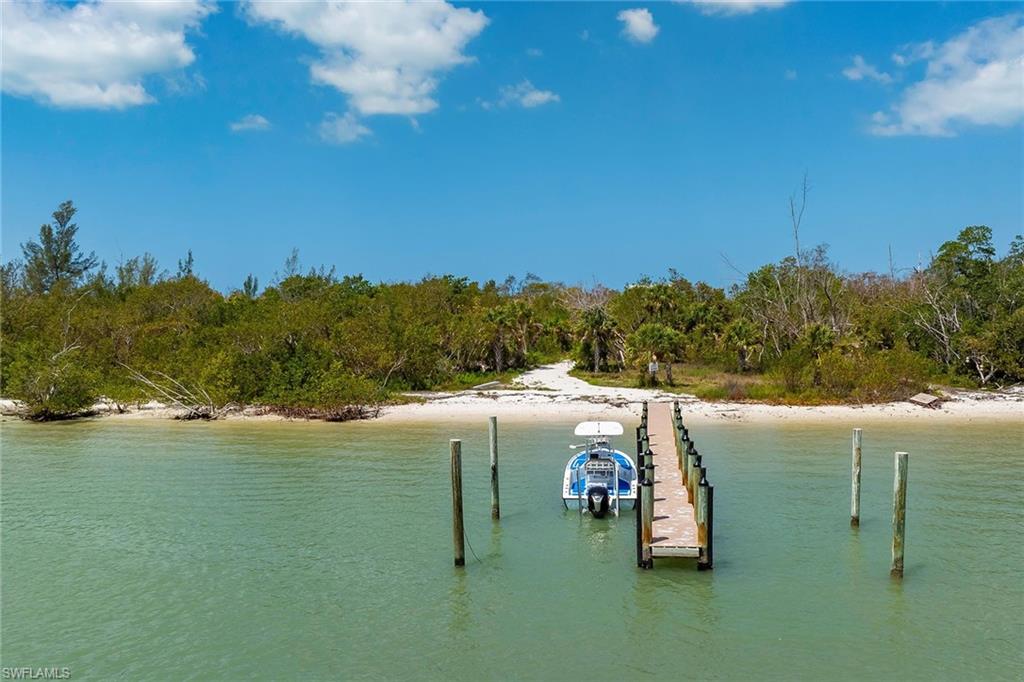 KEEWAYDIN ISLAND - Residential