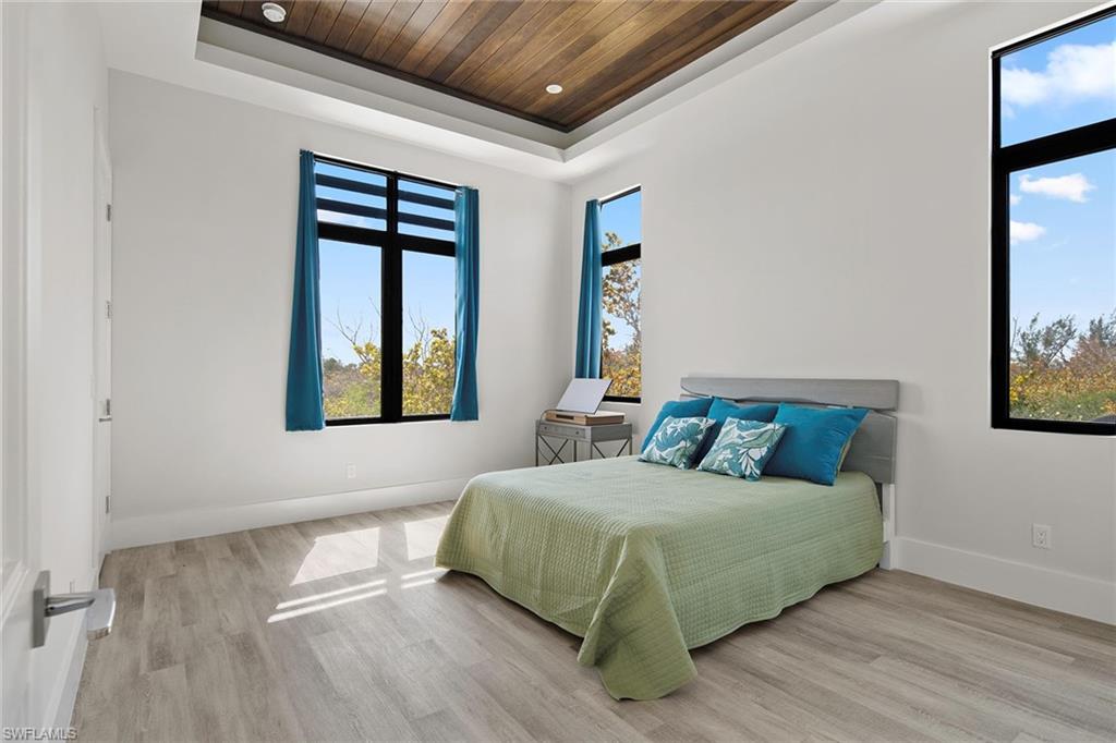 KEEWAYDIN ISLAND - Residential