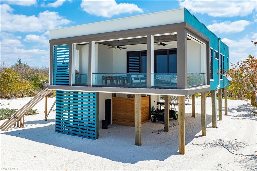 KEEWAYDIN ISLAND - Residential