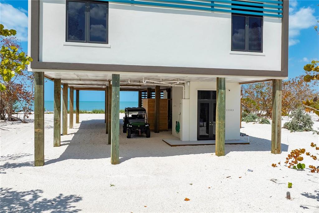 KEEWAYDIN ISLAND - Residential