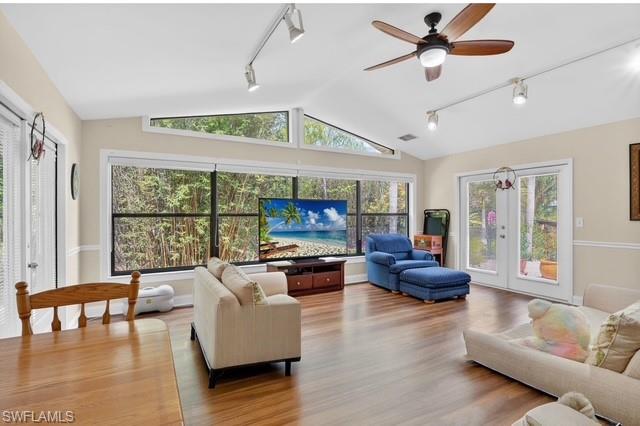 GOLDEN GATE ESTATES - Residential