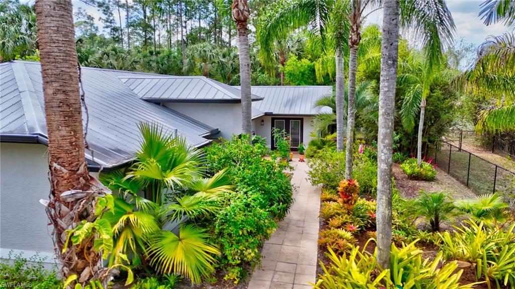 GOLDEN GATE ESTATES - Residential